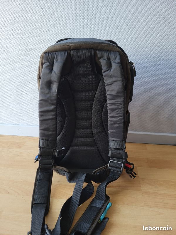 Meilleur sac à dos appareil photo en 2026 > Comparatif & Avis