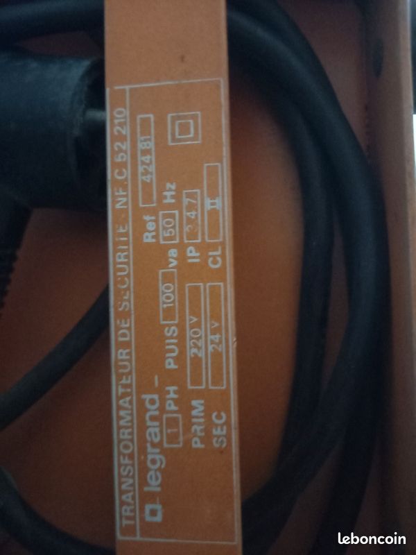 Lot éclairage d'atelier 24 volts (image 3)