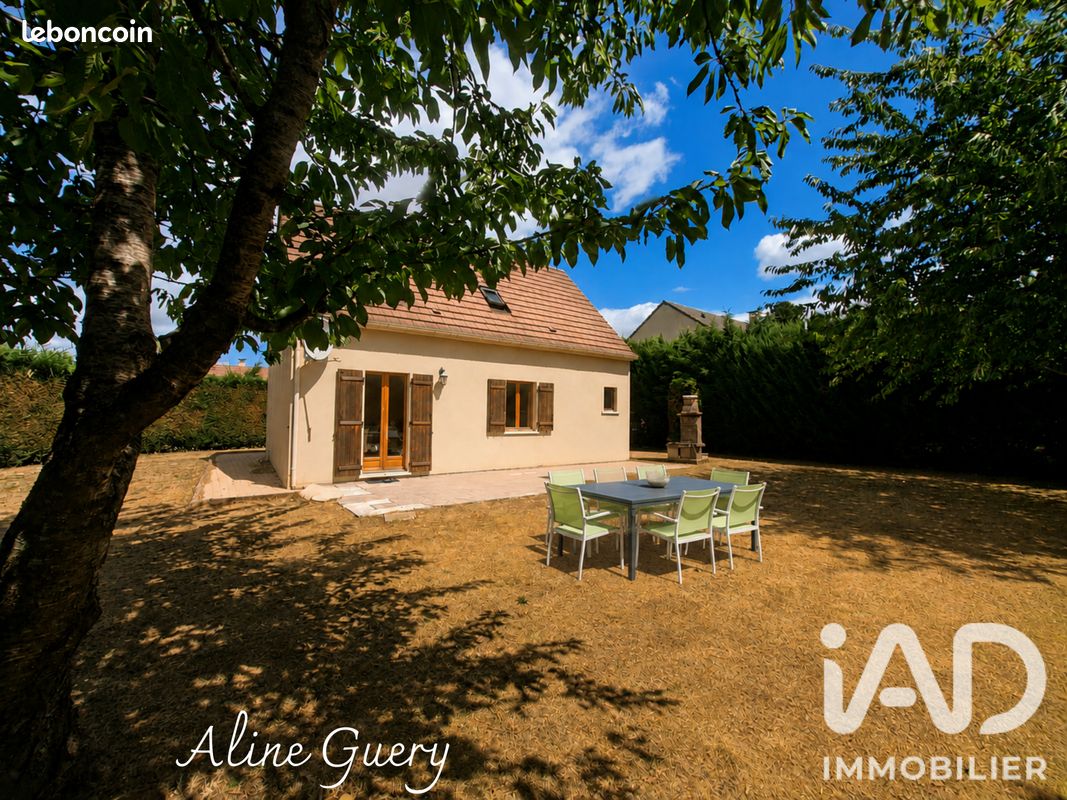 Maison 5 pièces 90 m² · à Étrépagny · 90 m² · 214 000 €