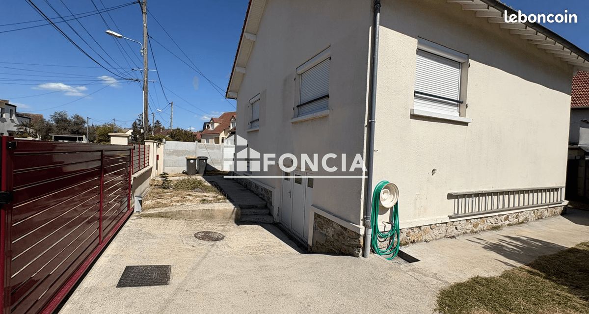 Maison 4 pièces 85 m² · à Sainte-Geneviève-des-Bois · 85 m² · 1 420 €/mois