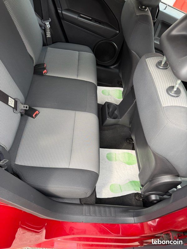 Dodge Caliber 2.0 CRD 140 cv (image 9)