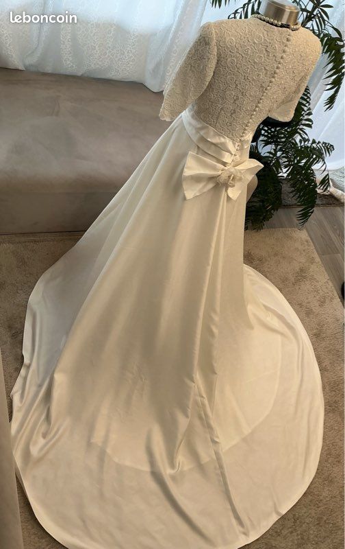 Robe de mariée vintage avec jupon et voile 38/42 (image 17)