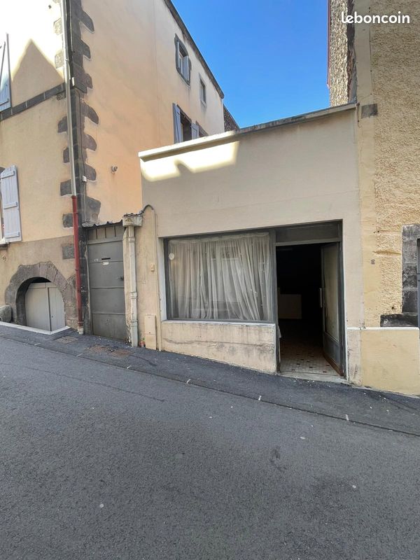 Local commercial 2 pièces 45 m²