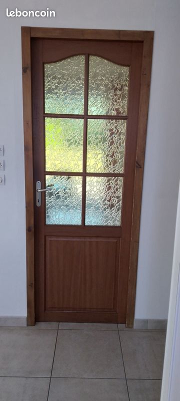 Porte en bois (image 2)