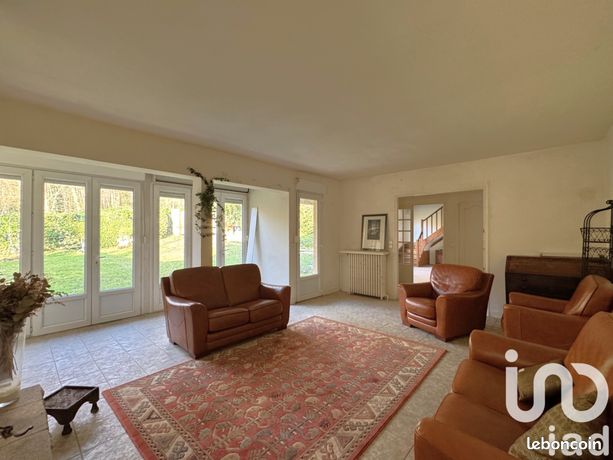 Maison 9 pièces 184 m²