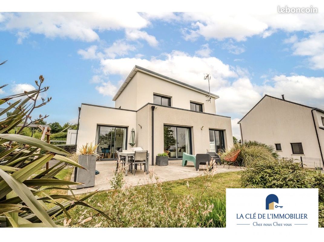 Maison 5 pièces 120 m² · à Briec · 120 m² · 368 195 €