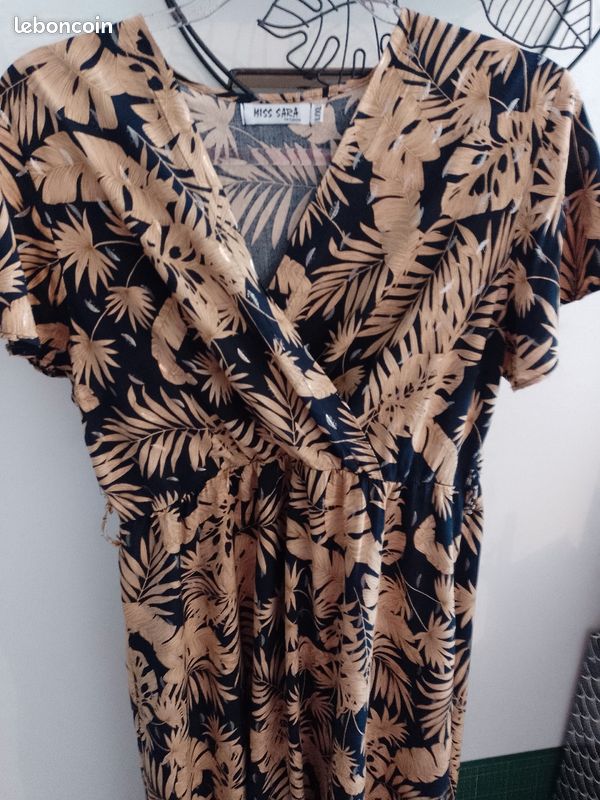 Robe (image 3)