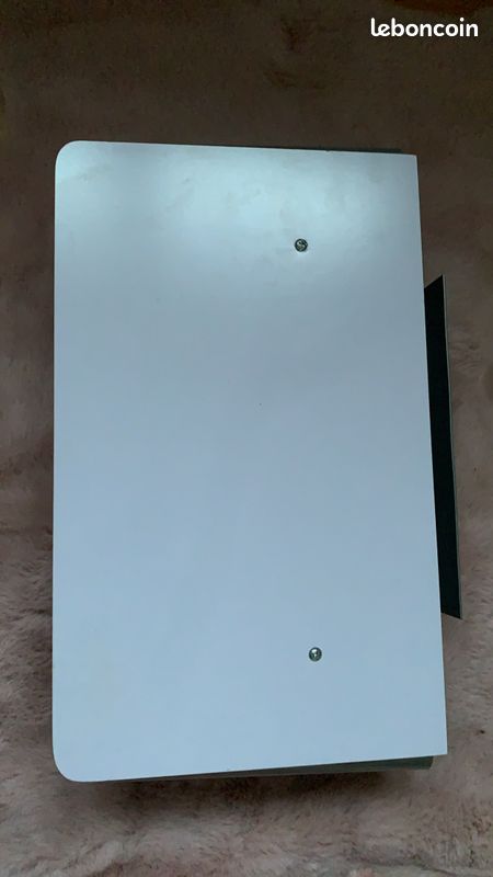 Table de chevet suspendue (image 5)