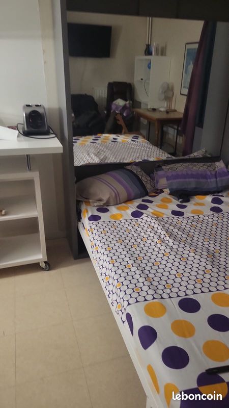 Appartement 1 pièce 28 m² · à Paris · 28 m² · 900 €