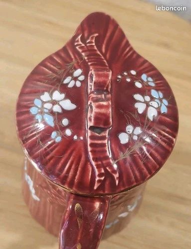Ancien Rare Cafetière Rouge A Couvercle Barbotine Fleurs Émaillée KG LUNÉVILLE (image 11)