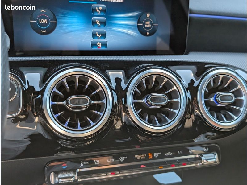 Mercedes Classe A 250 e Hybrid EQ AMG LINE TO SIEGES AVANTS CHAUFFAN (image 24)