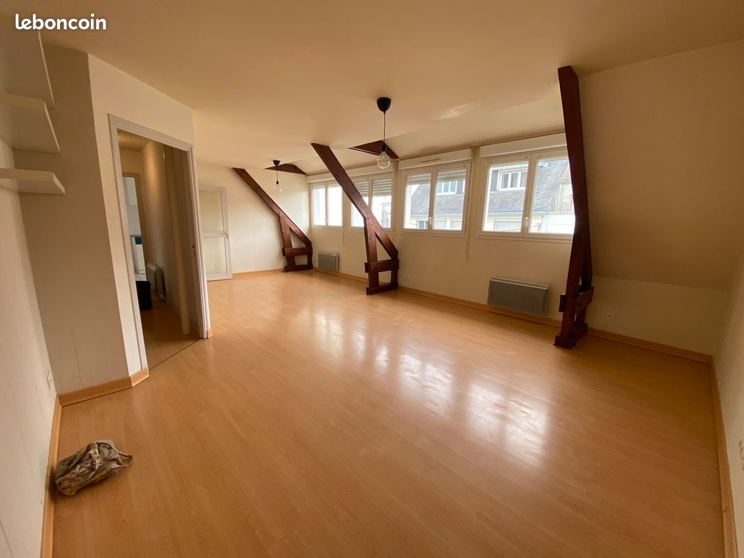 Appartement 4 pièces 100 m² · à Lorient · 100 m² · 1 100 €/mois
