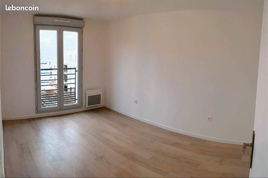 Appartement a louer champs-sur-marne - 2 pièce(s) - 43 m2 - Surfyn