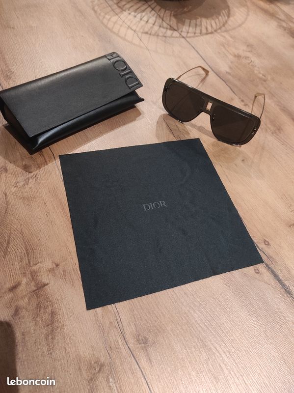 Lunettes soleil Christian Dior (image 1)