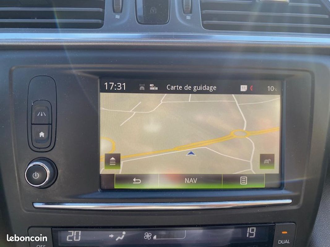RENAULT KADJAR 1.5 Energy dCi - 110 Intens + ATTELAGE (image 13)