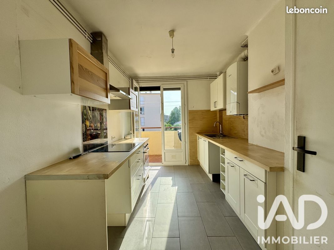 Appartement 4 pièces 77 m² · à Toulon · 77 m² · 199 000 €