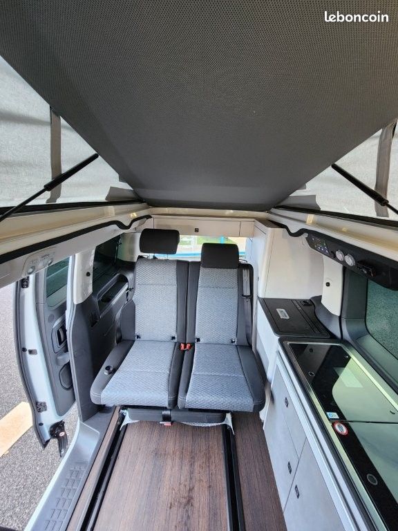 Van Aménagé POSSL Campster sur Peugeot Traveller en boite Mécanique 145 cv avec toit relevable en PROMO (image 4)