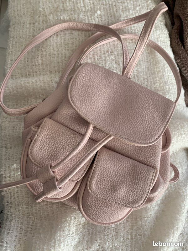 Petit sac à dos fille (image 1)