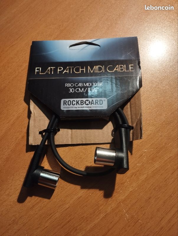Câble patch midi rockboard (image 1)