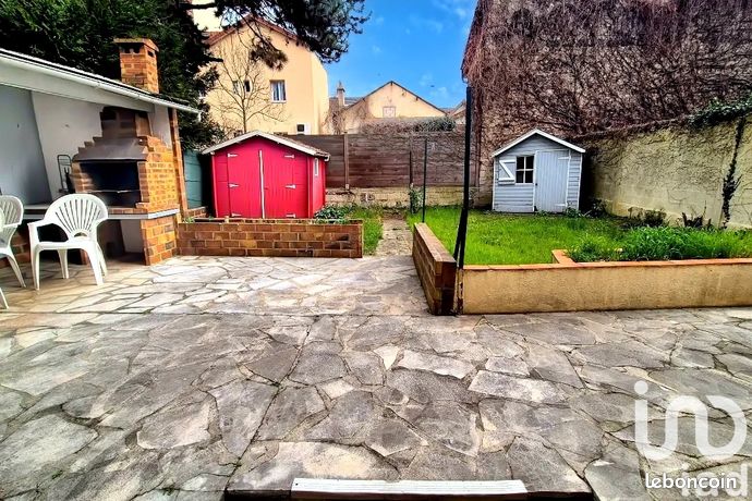 Propriété 7 pièces 130 m²