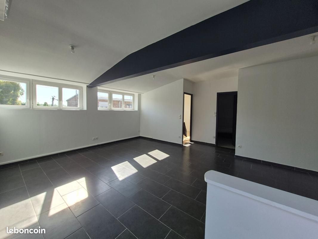 Appartement 3 pièces 53 m² · à Pérenchies · 53 m² · 130 000 €