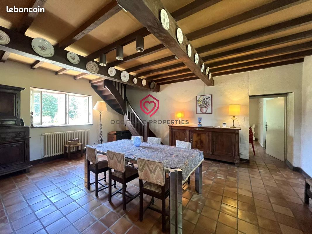 Propriété 7 pièces 228 m² (image 7)