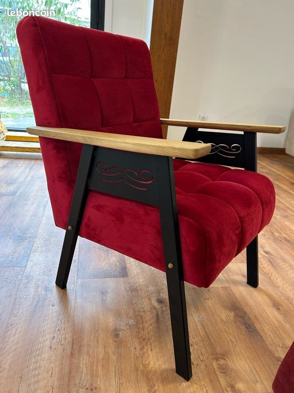 Fauteuil + pouf (image 1)