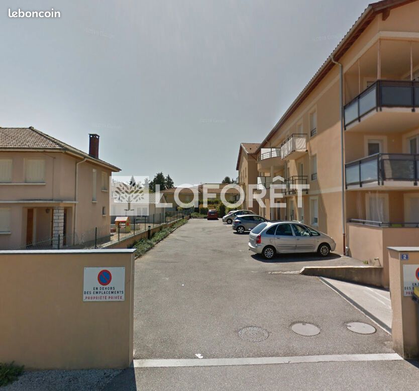 Parking 12 m² · à Bourg-en-Bresse · 12 m² · 70 €/mois