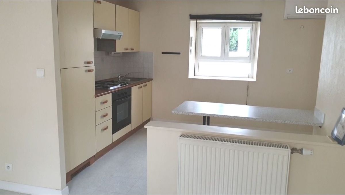 Appartement 3 pièces 70 m² · à Bourges · 70 m² · 685 €