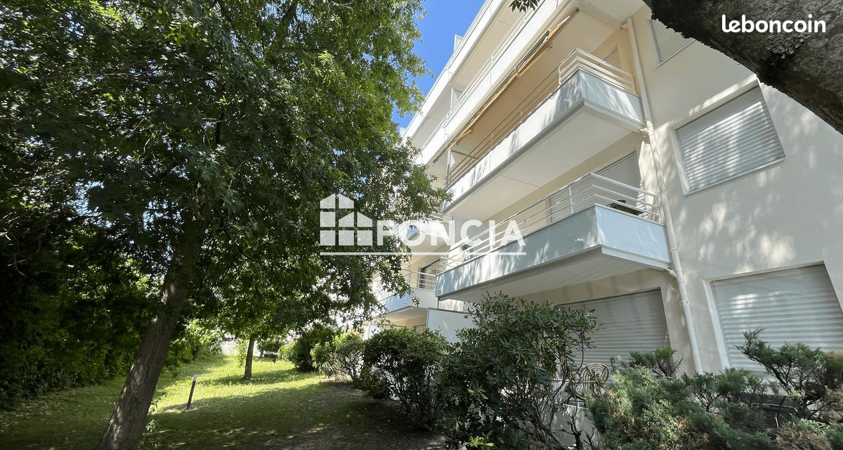 Appartement 4 pièces 97 m² · à Bordeaux · 97 m² · 1 290 €/mois