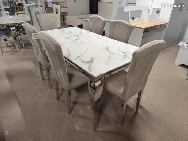 Table à Manger Italienne IBFOR En Marbre Blanc Statuario – Ronde 130cm – Jusqu'à 8 Personnes