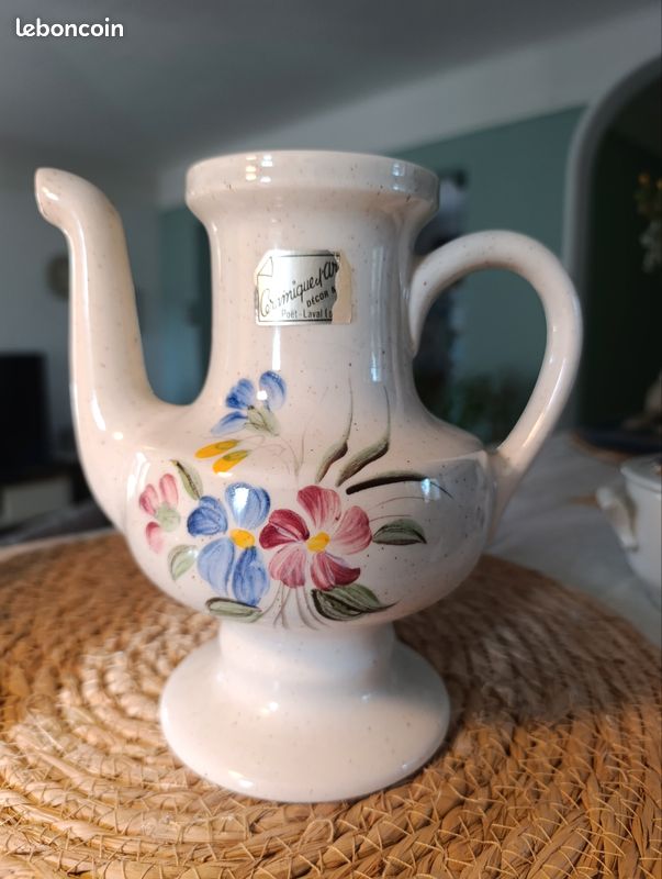 Pichet vintage Poët-Laval – Céramique (image 1)