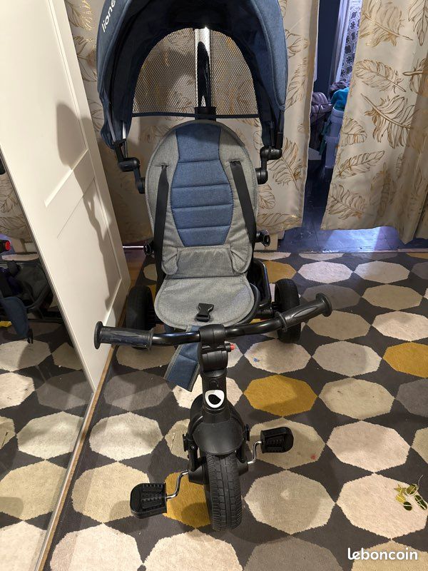 Mode tricycle assisté (l’enfant pédale mais les parents gardent le contrôle) 3. Mode tricycle indépendant (l’enfant pédale seul, sans barre parentale) (image 1)