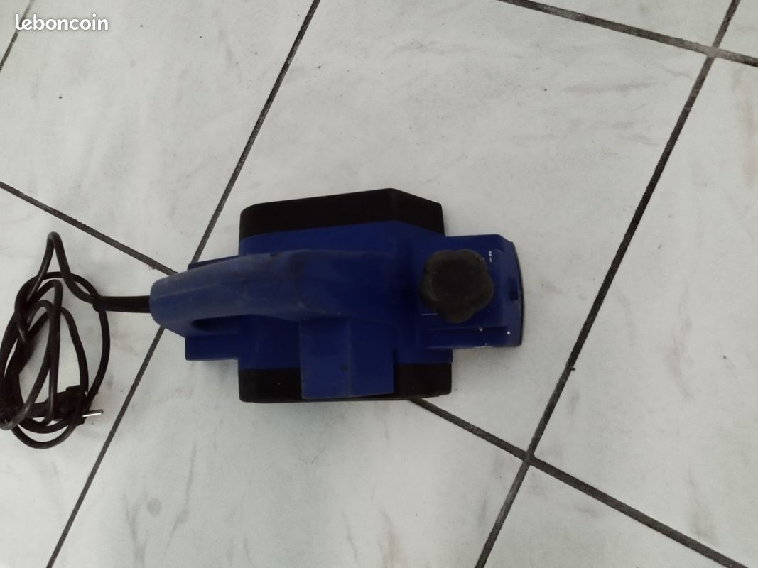 Rabot electrique 600W (image 3)