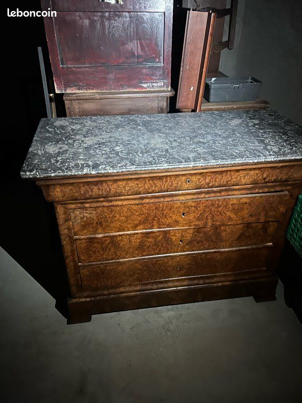 Ancienne commode en bois avec marbre – style Louis Philippe (image 2)