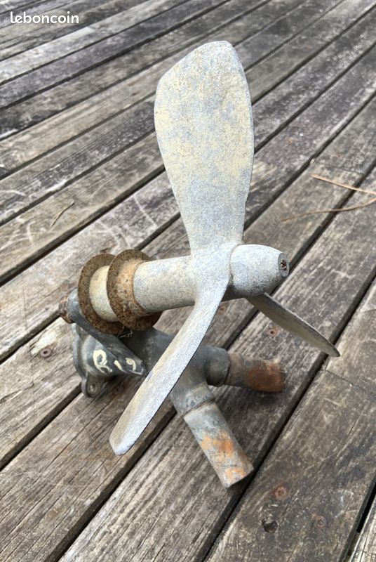 Jouet pistolet solido en fer , jouet ancien et rare , collection