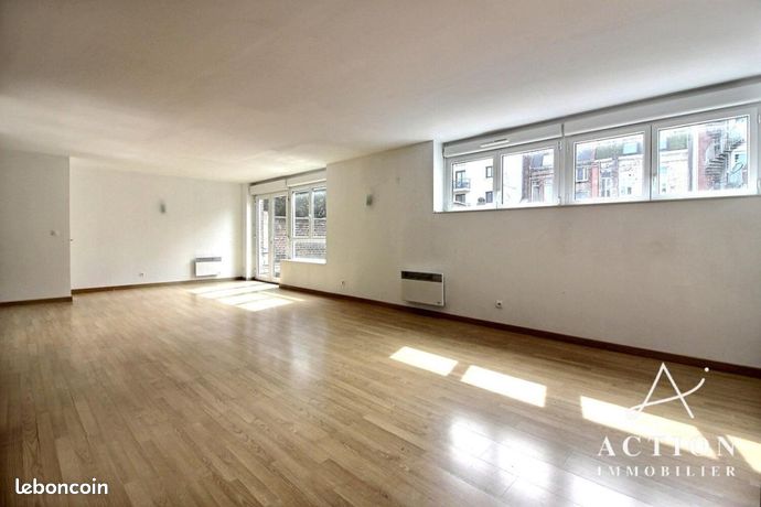 Maison 6 pièces 122 m² — 3