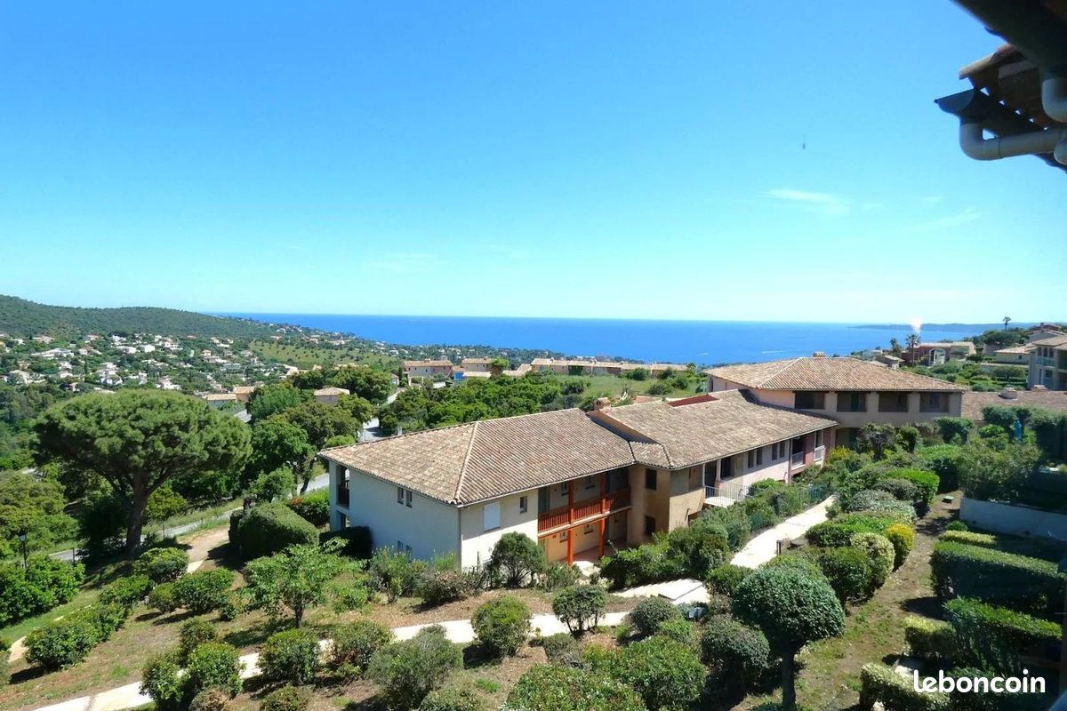 Appartement 2 pièces 36 m² · à Roquebrune-sur-Argens · 36 m² · 257 000 €