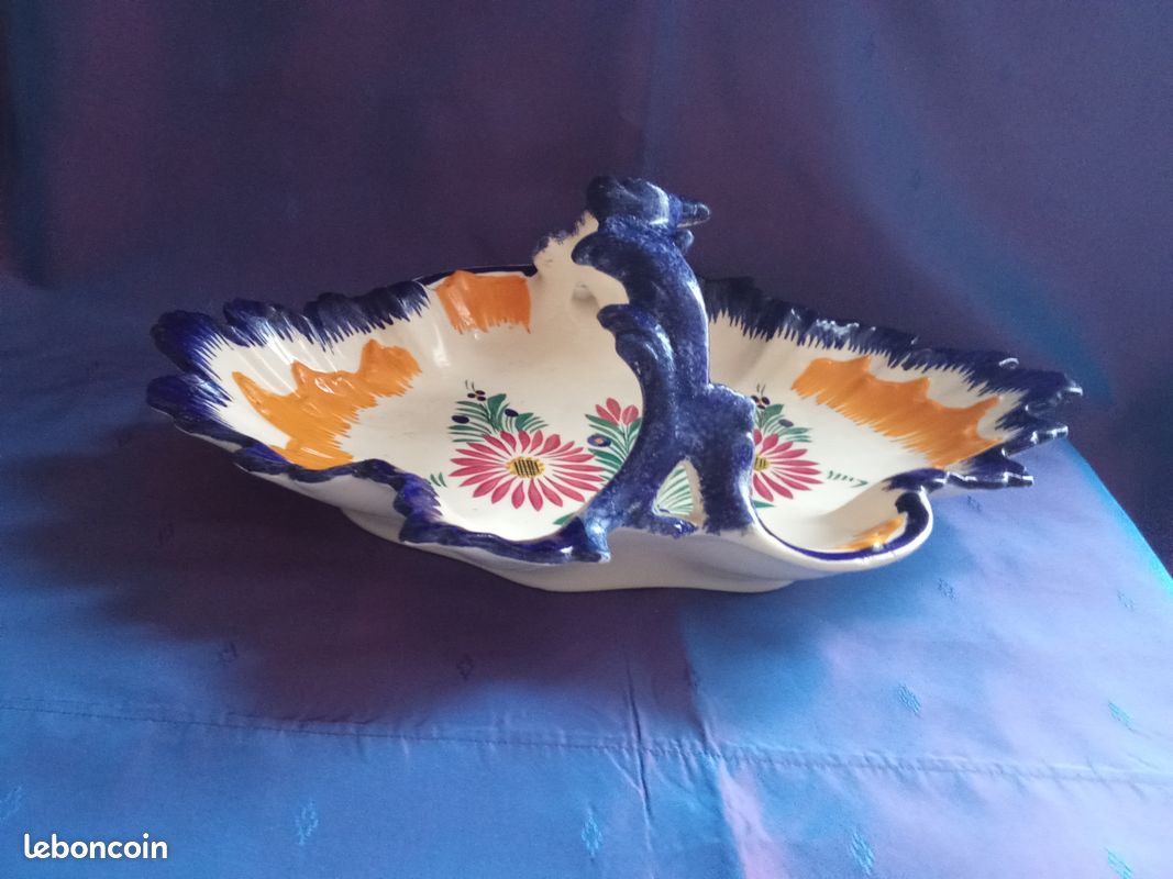 COUPE A FRUITS bretonne ou autre signée H B environ 1950 (image 2)