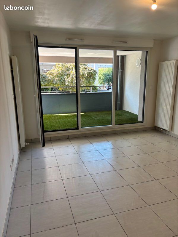 Appartement 1 pièce 35 m² · à Clermont-Ferrand · 35 m² · 550 €/mois