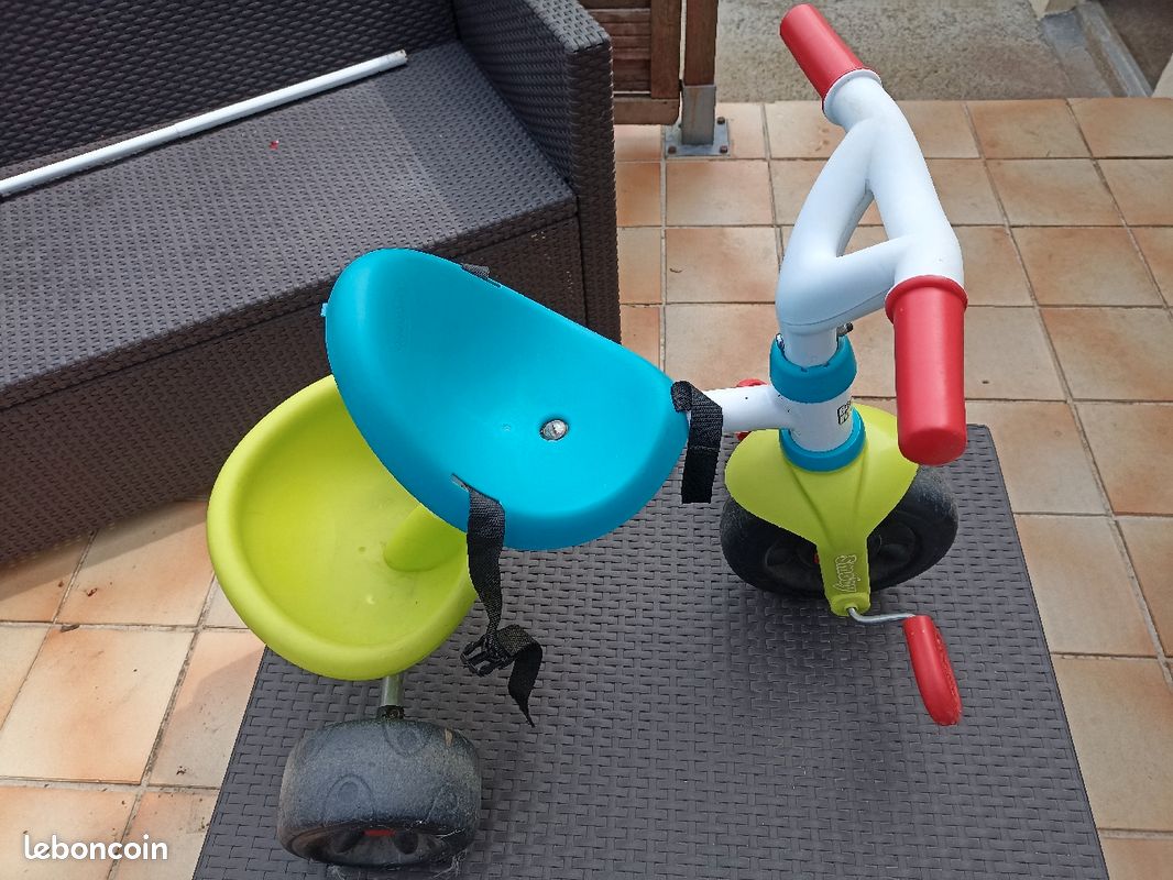 Vélo tricycle smoby (image 1)