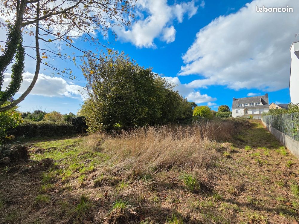 Terrain 297 m² · à Plonéour-Lanvern · 297 m² · 39 900 €