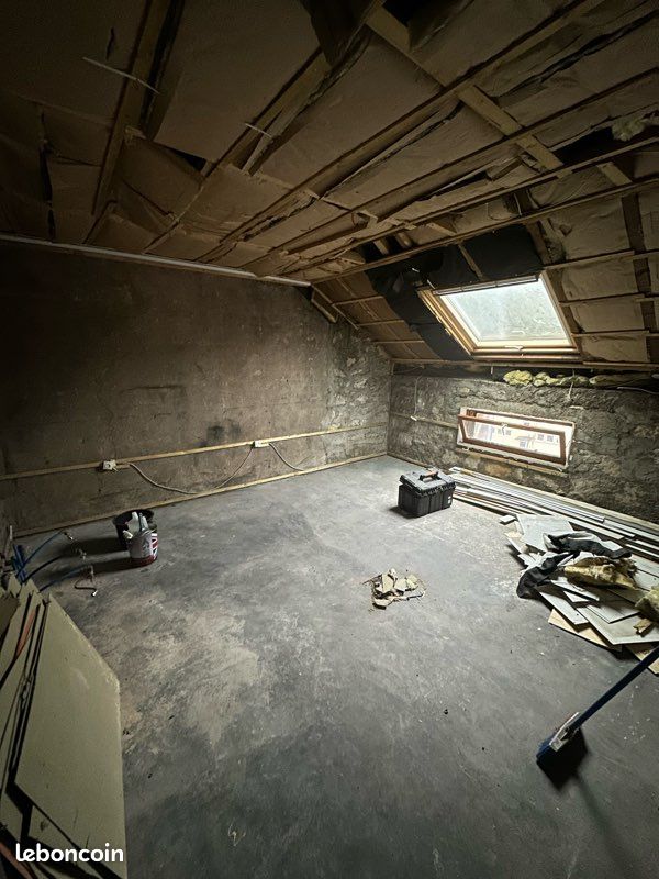 Studio à saisir (proche Luxembourg) (image 2)