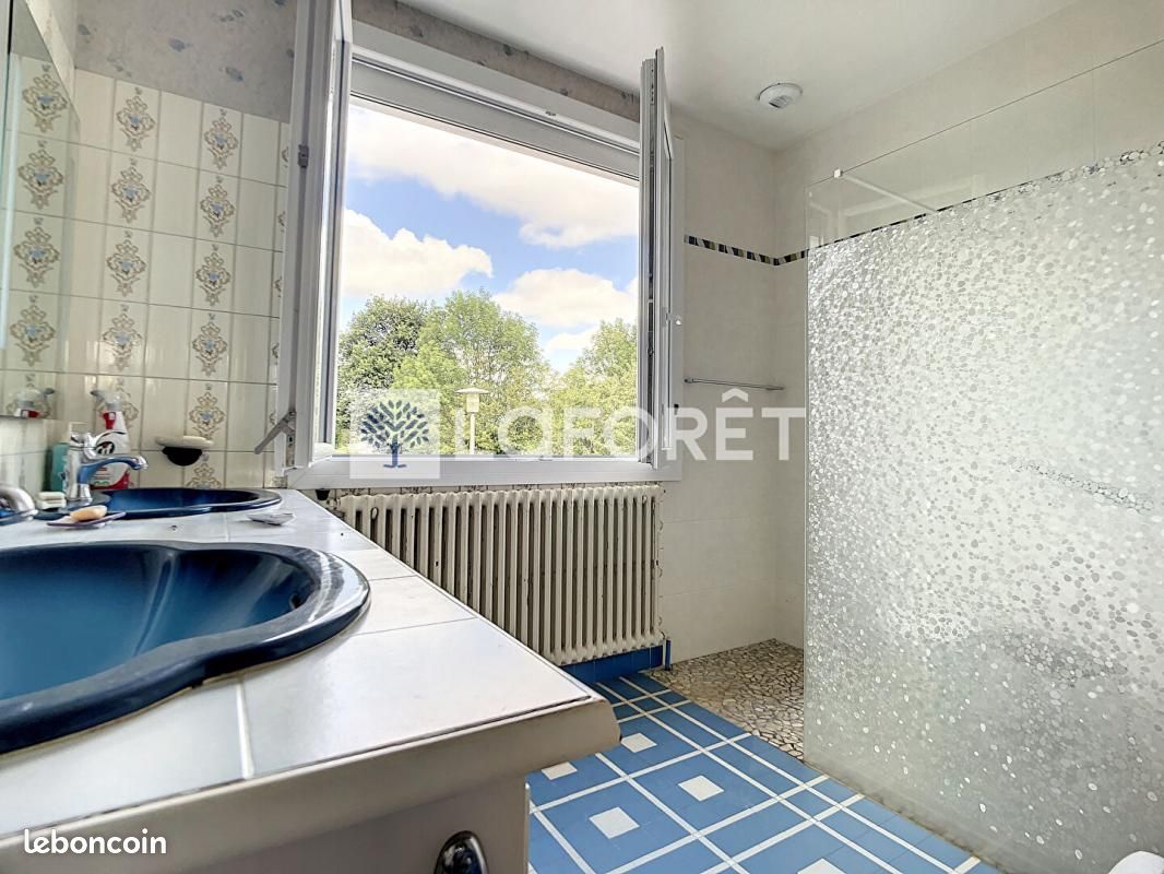 Pavillon 4 pièces 118 m² - Parthenay 79200 (image principale 15)