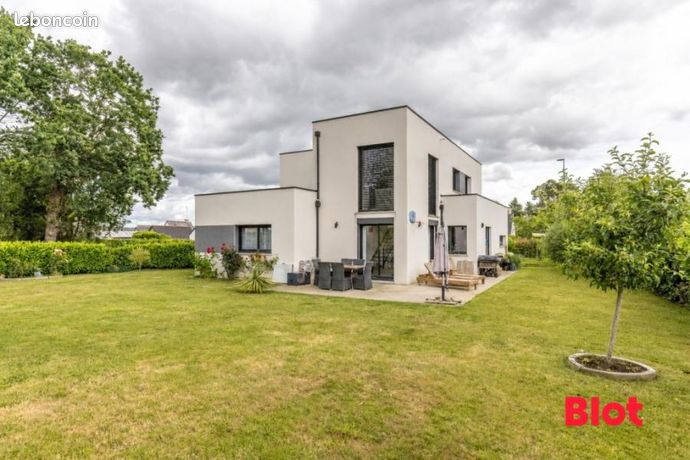 Maison 6 pièces 147 m²