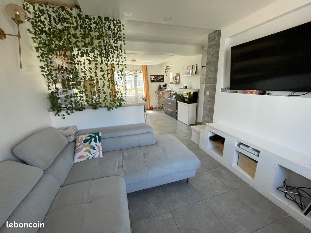 Appartement 3 pièces 65 m² · à Roanne · 65 m² · 94 900 €