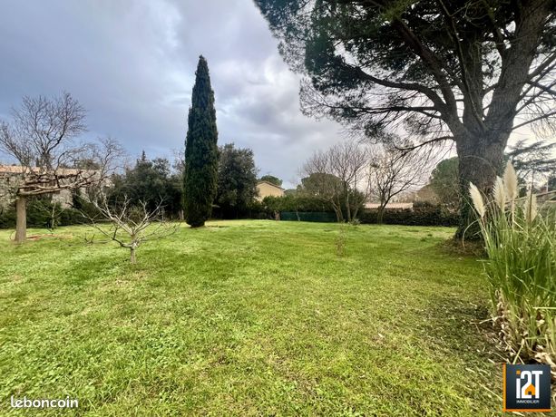 Terrain 918 m² Saint-Quentin-la-Poterie