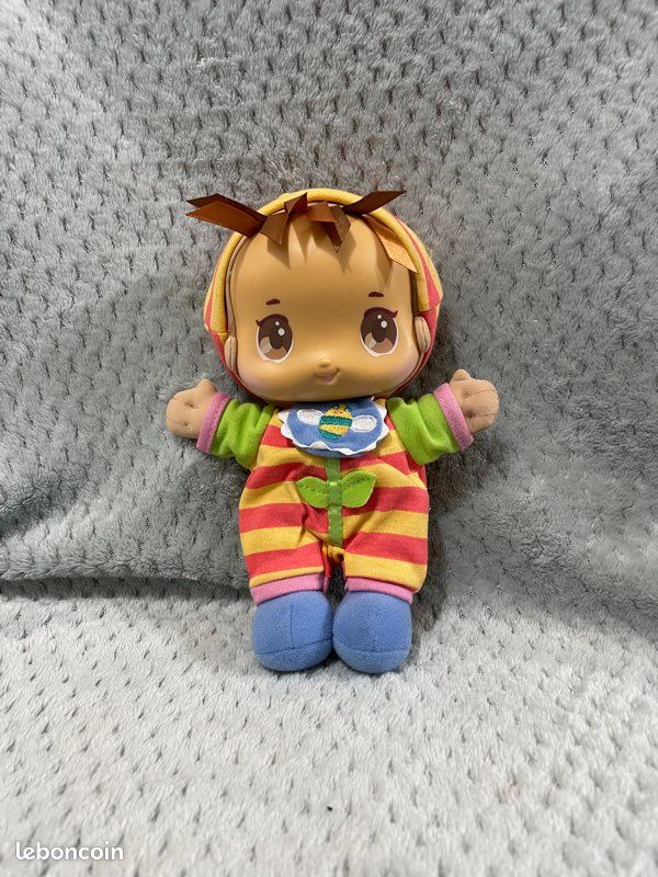 Poupée Amidouce à grelots. Playskool. Hasbro (image 1)