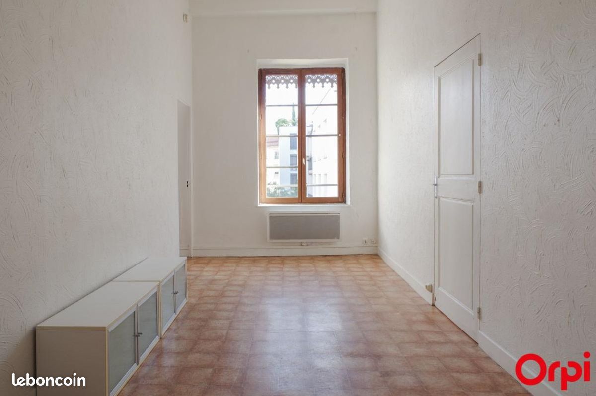 Appartement 1 pièce 47 m² · à Lyon · 47 m² · 750 €/mois