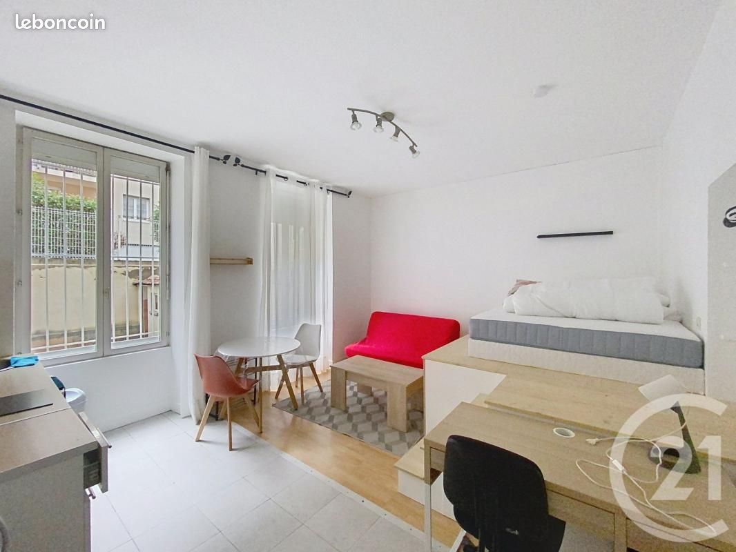 Appartement 1 pièce 22 m² · à Clermont-Ferrand · 22 m² · 430 €
